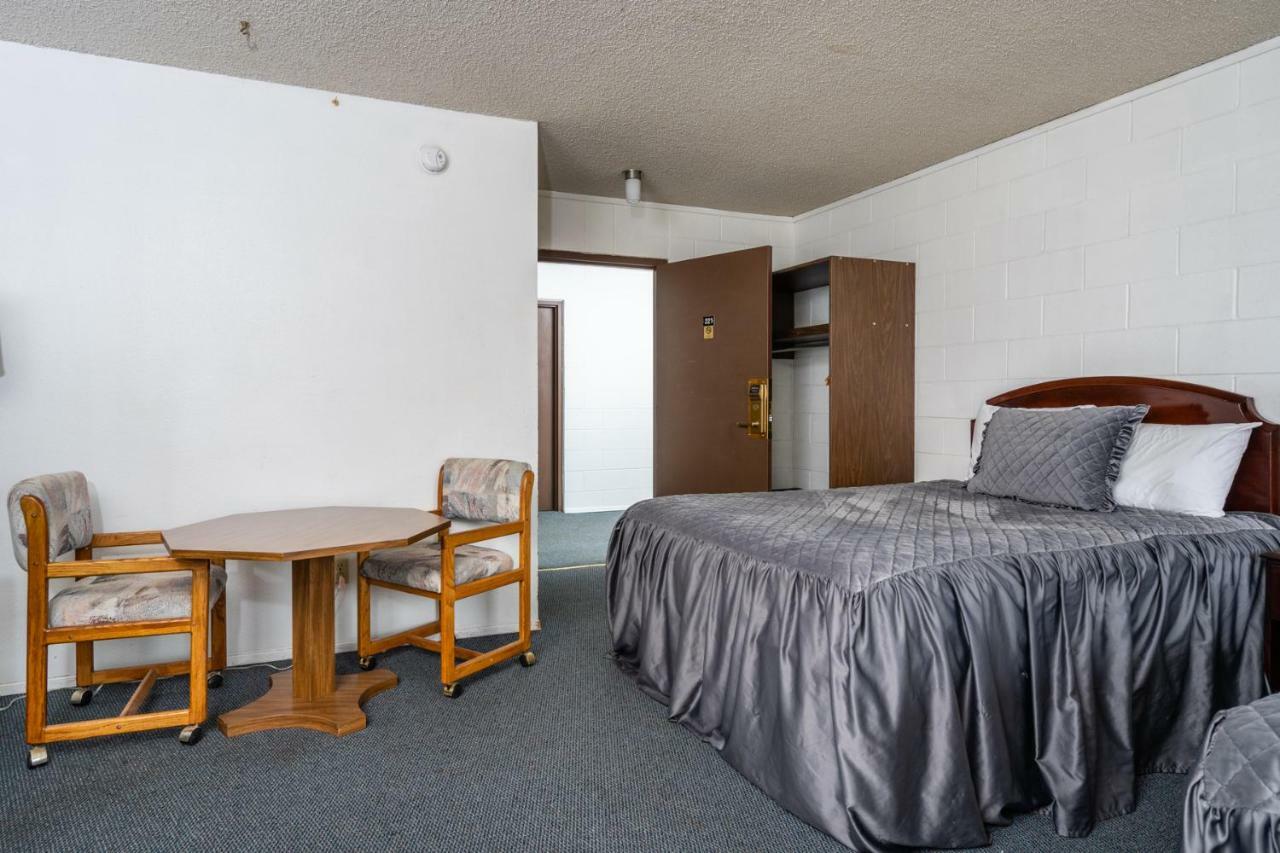 M&M Motel Connell Zewnętrze zdjęcie