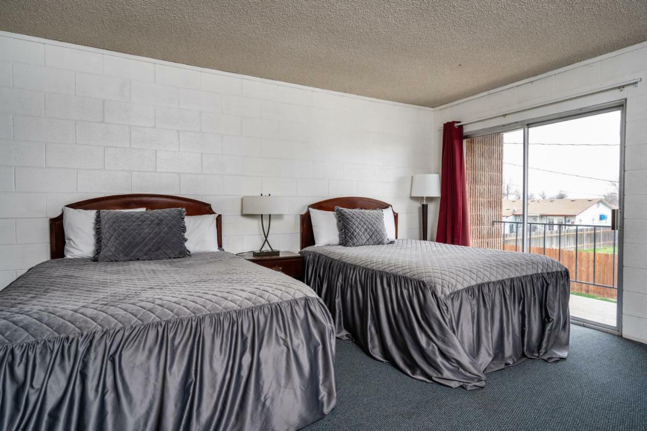 M&M Motel Connell Zewnętrze zdjęcie